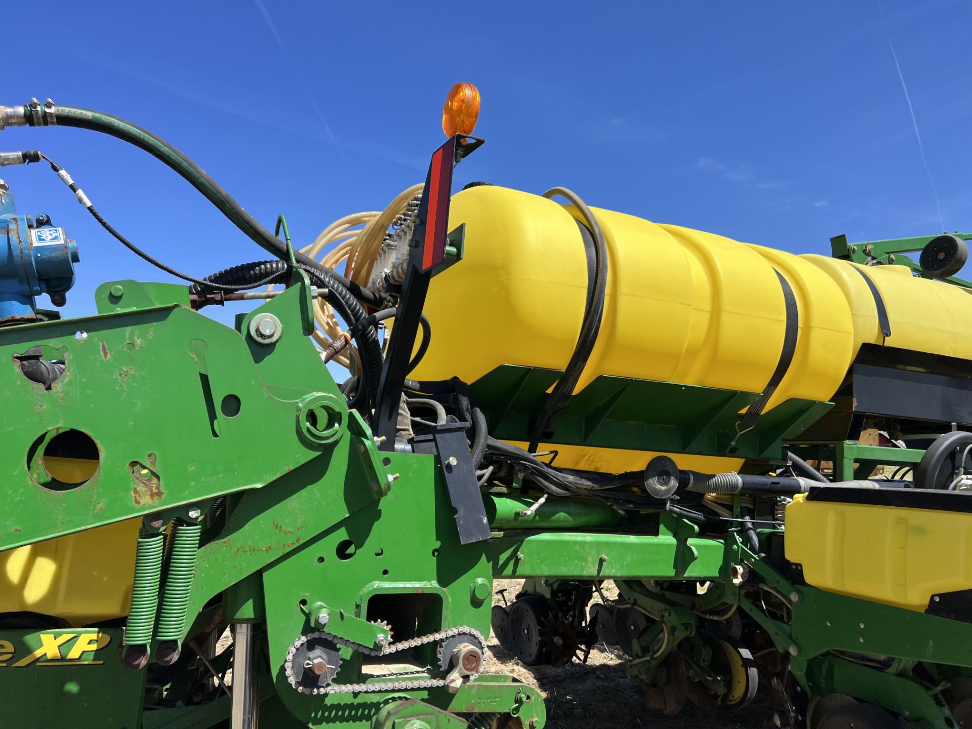 John Deere 1770NT 16R30'' Planter - Image 9 of 38