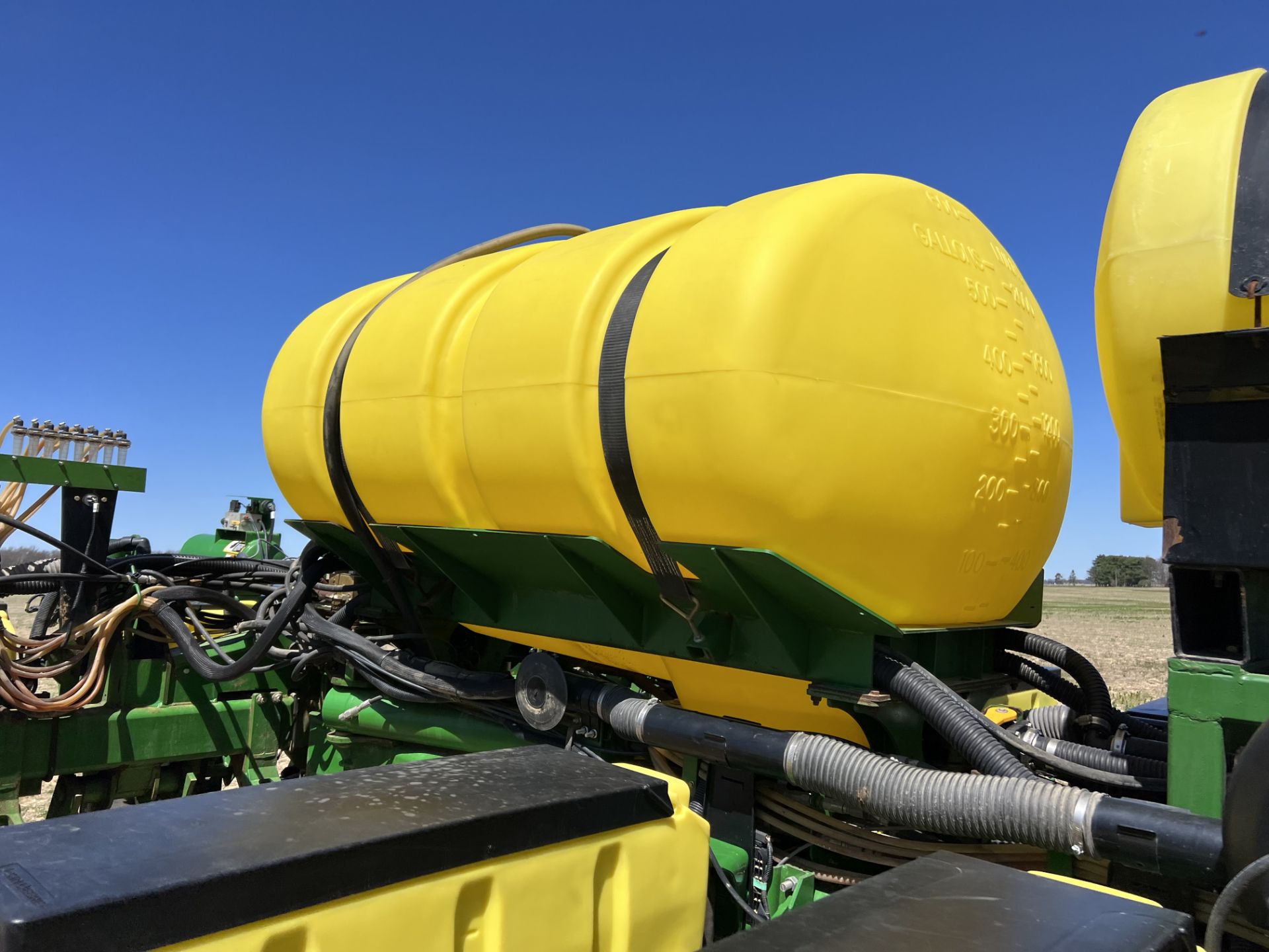 John Deere 1770NT 16R30'' Planter - Image 18 of 38