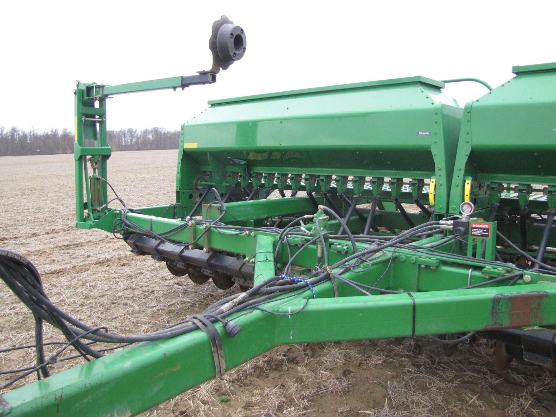 20' John Deere 1560 Drill - Image 14 of 49