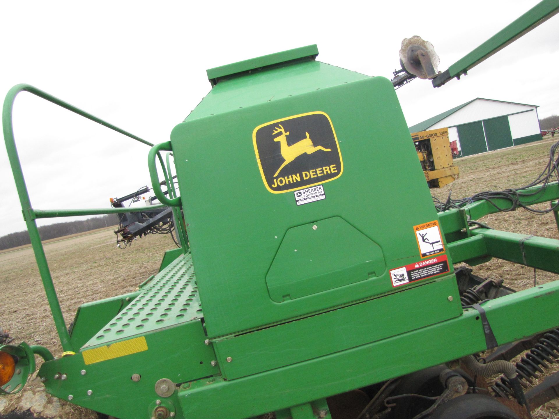 20' John Deere 1560 Drill - Image 35 of 49