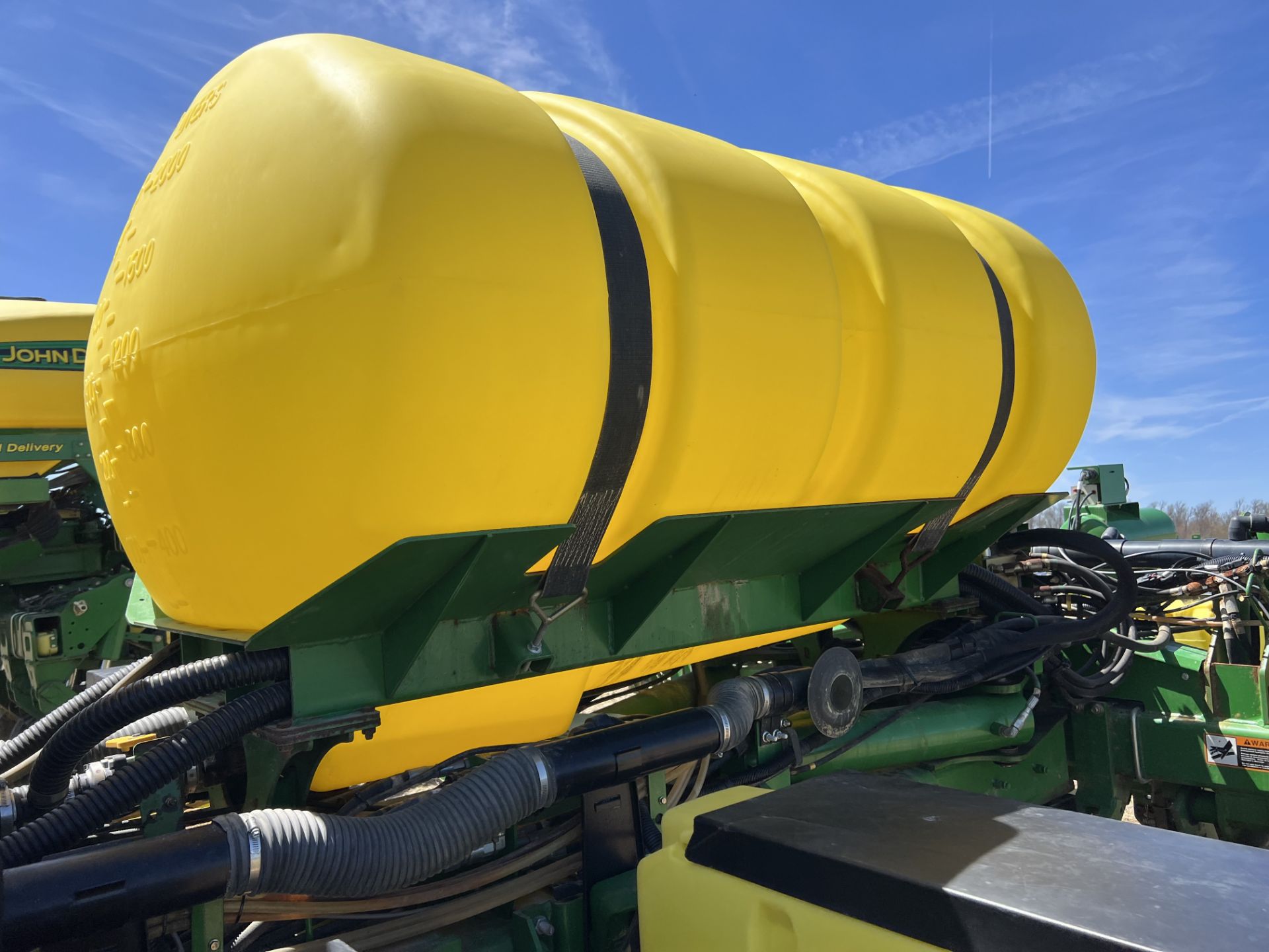 John Deere 1770NT 16R30'' Planter - Image 31 of 38