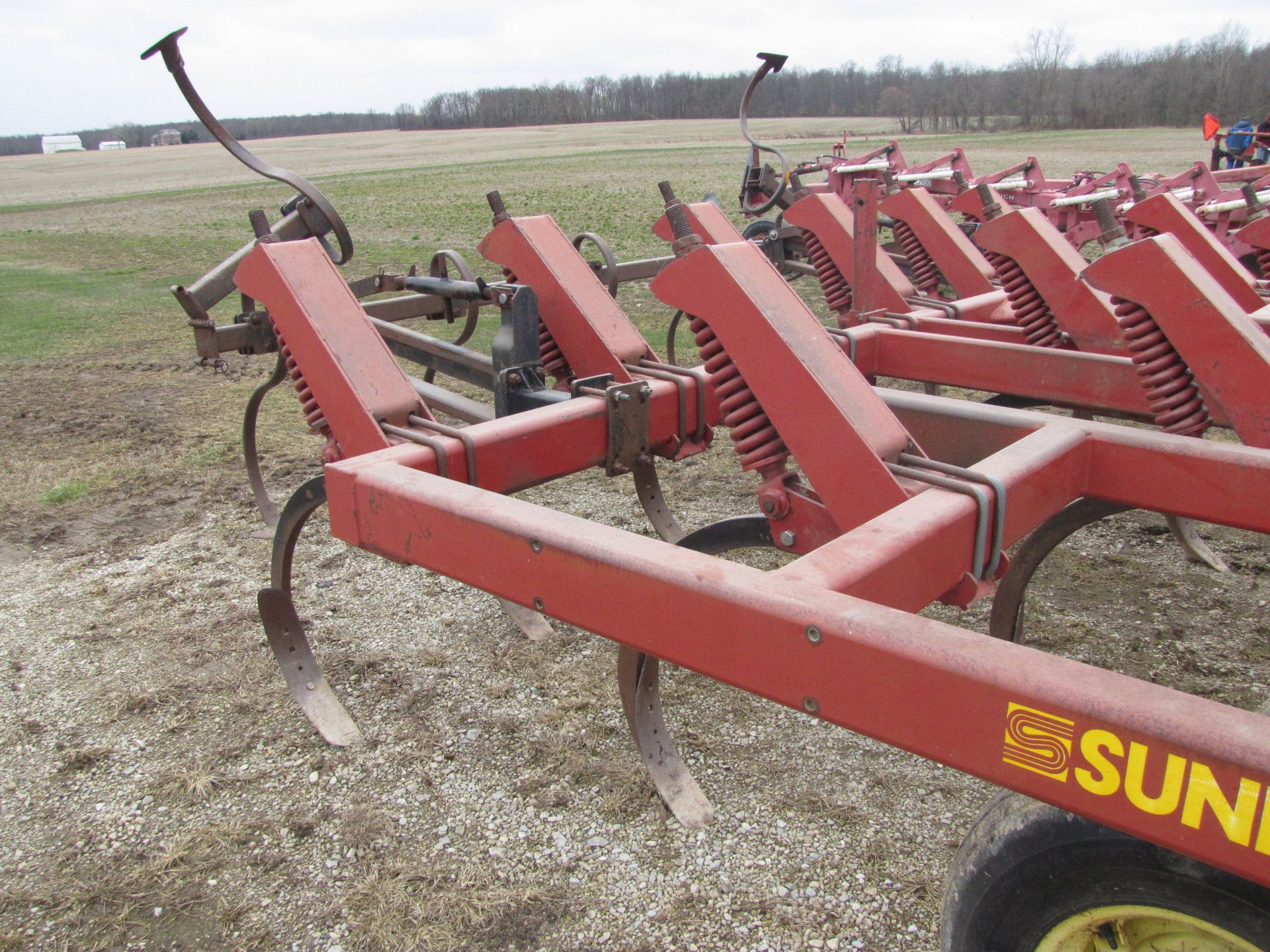 Sunflower 4212-14 11-Shank Disc Chisel Plow - Image 12 of 24