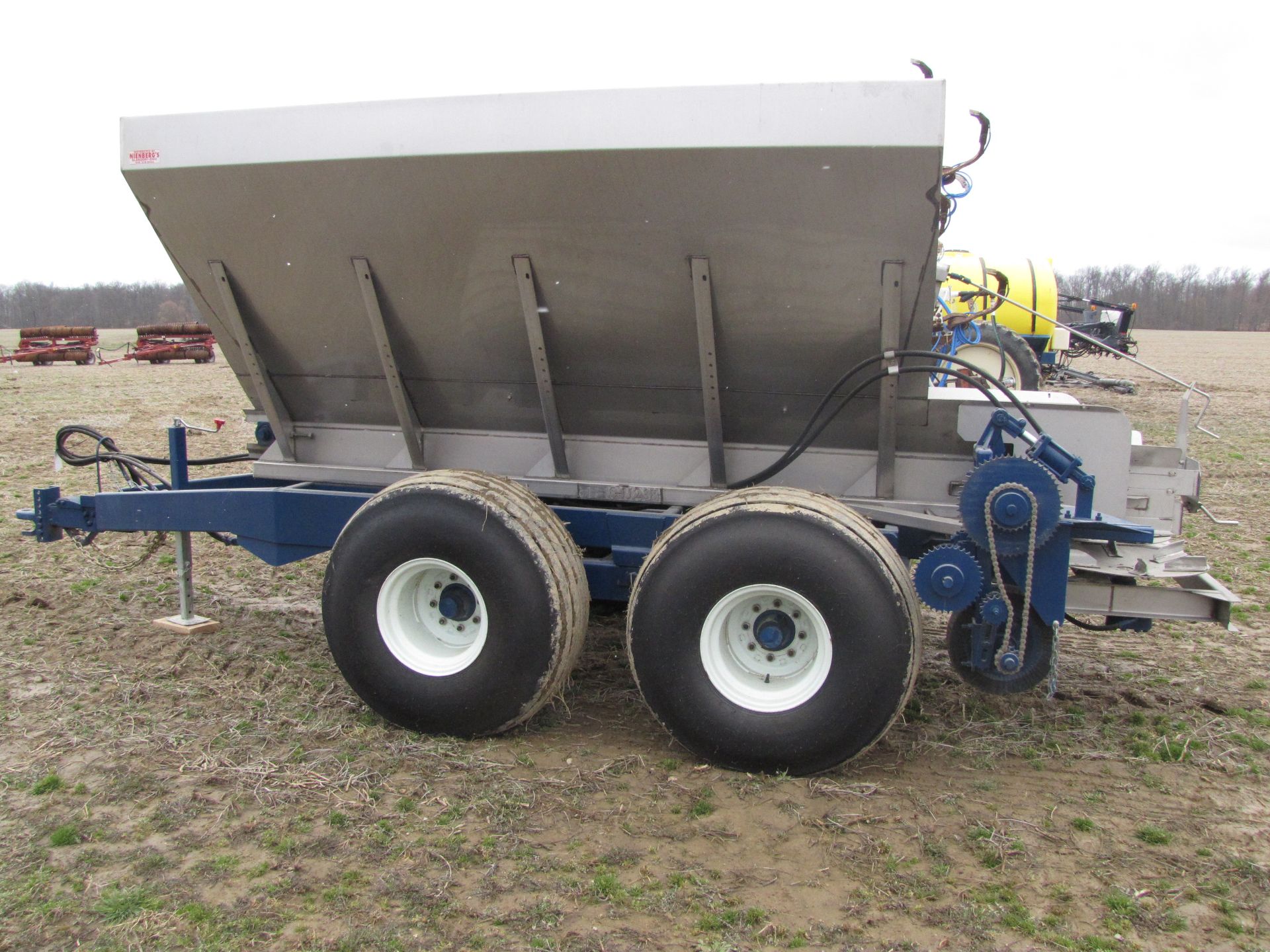 Newton Crouch SS Spreader - Image 5 of 31