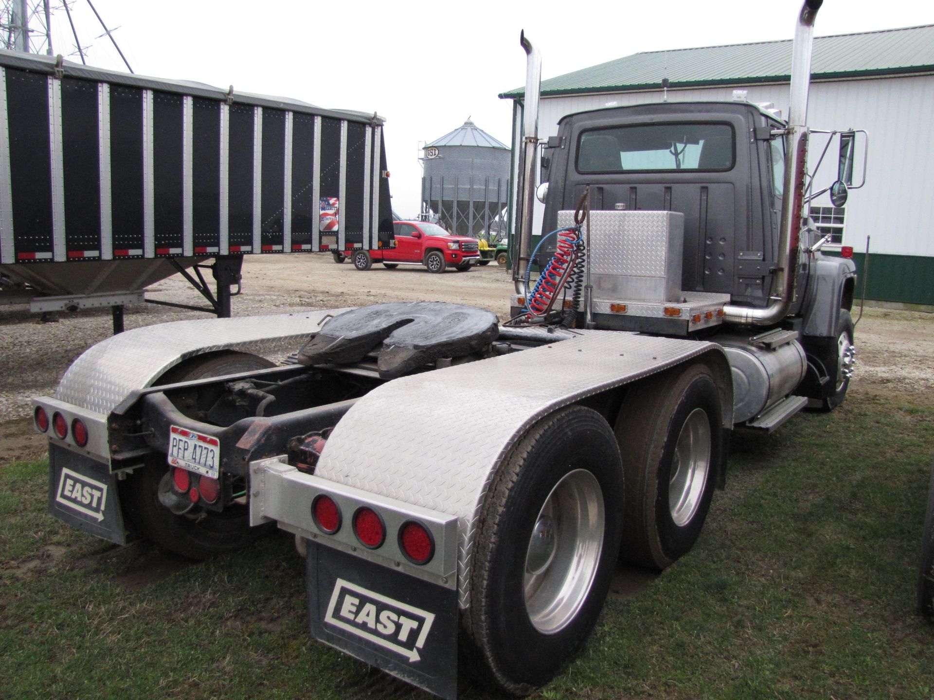 1978 Ford Semi Truck - Image 8 of 76