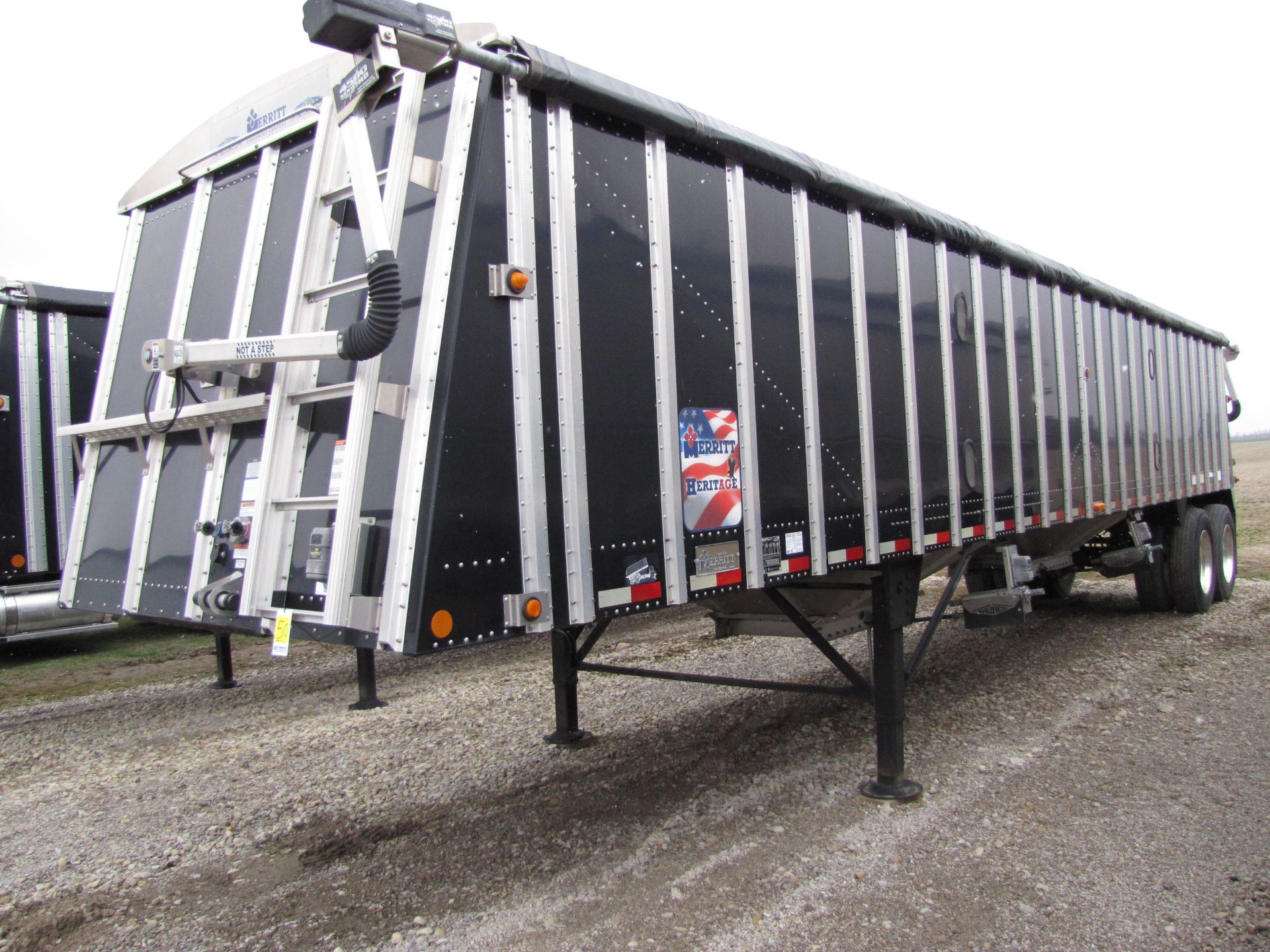 2014 38' Merritt Hopper Bottom Grain Trailer - Image 4 of 40