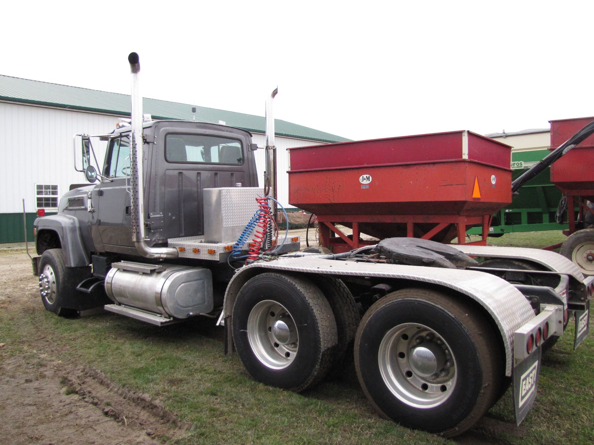 1978 Ford Semi Truck - Image 11 of 76