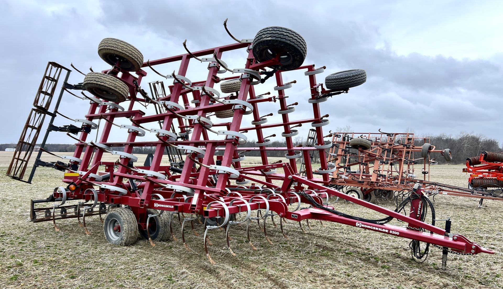 28' Kongskilde 8200 Field Cultivator