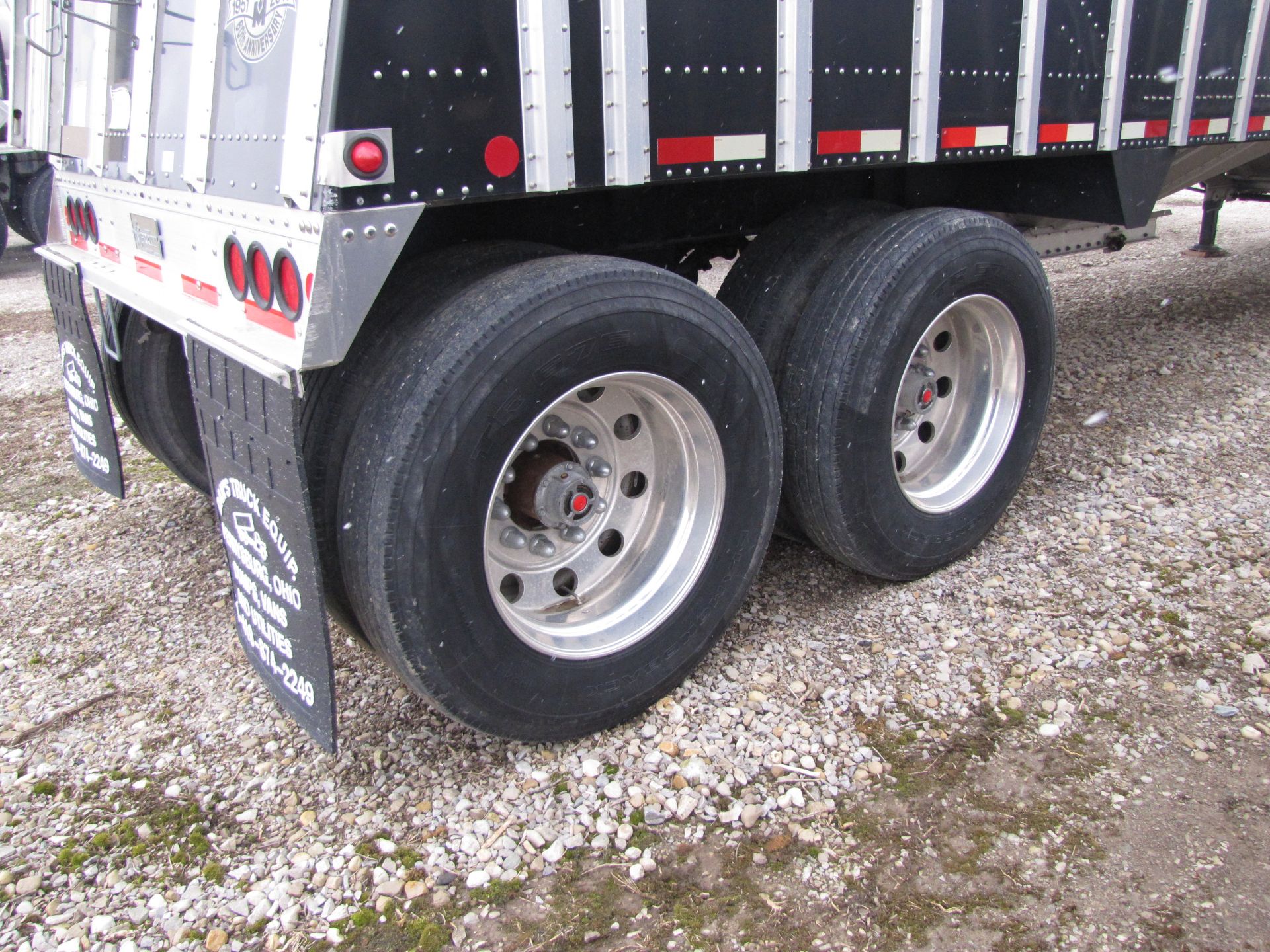 2014 38' Merritt Hopper Bottom Grain Trailer - Image 8 of 40