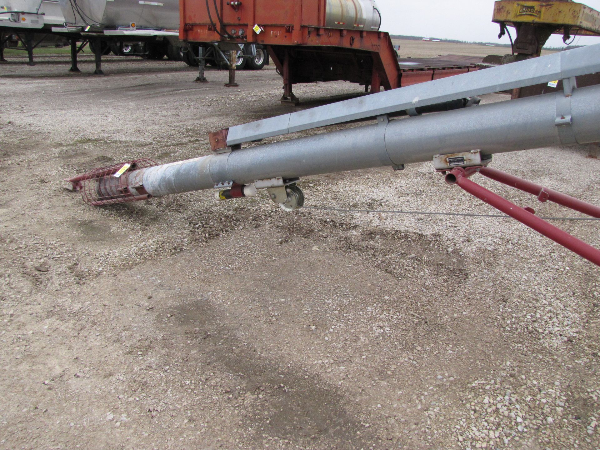 8'' x 31' Hutchinson Top Drive Auger - Image 9 of 19