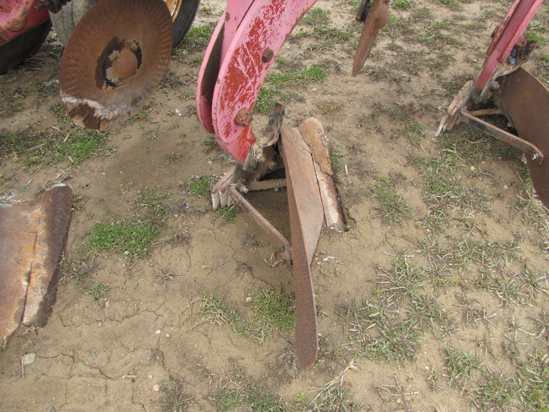 Wil-Rich 8-Bottom Plow - Image 15 of 27