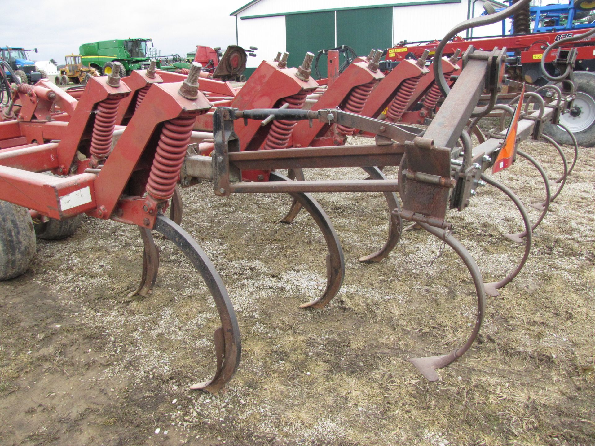 Sunflower 4212-14 11-Shank Disc Chisel Plow - Image 18 of 24