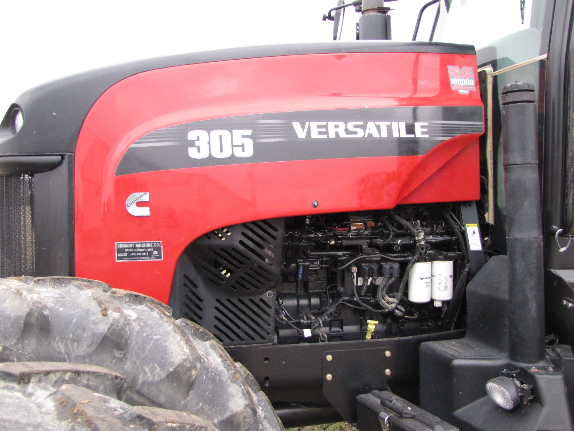 Versatile 305 Tractor - Image 18 of 60