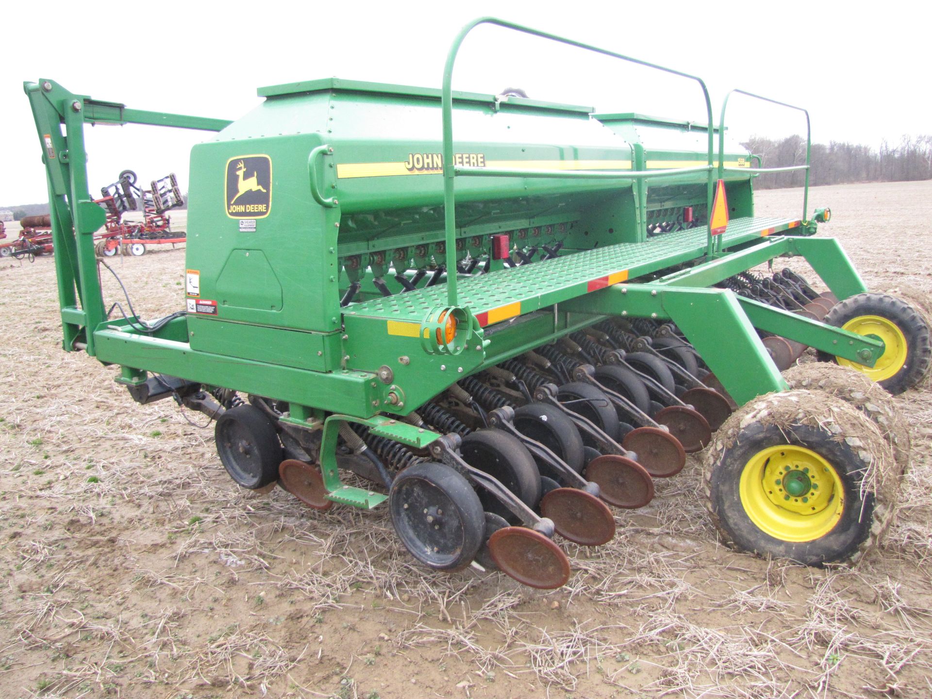 20' John Deere 1560 Drill - Image 11 of 49