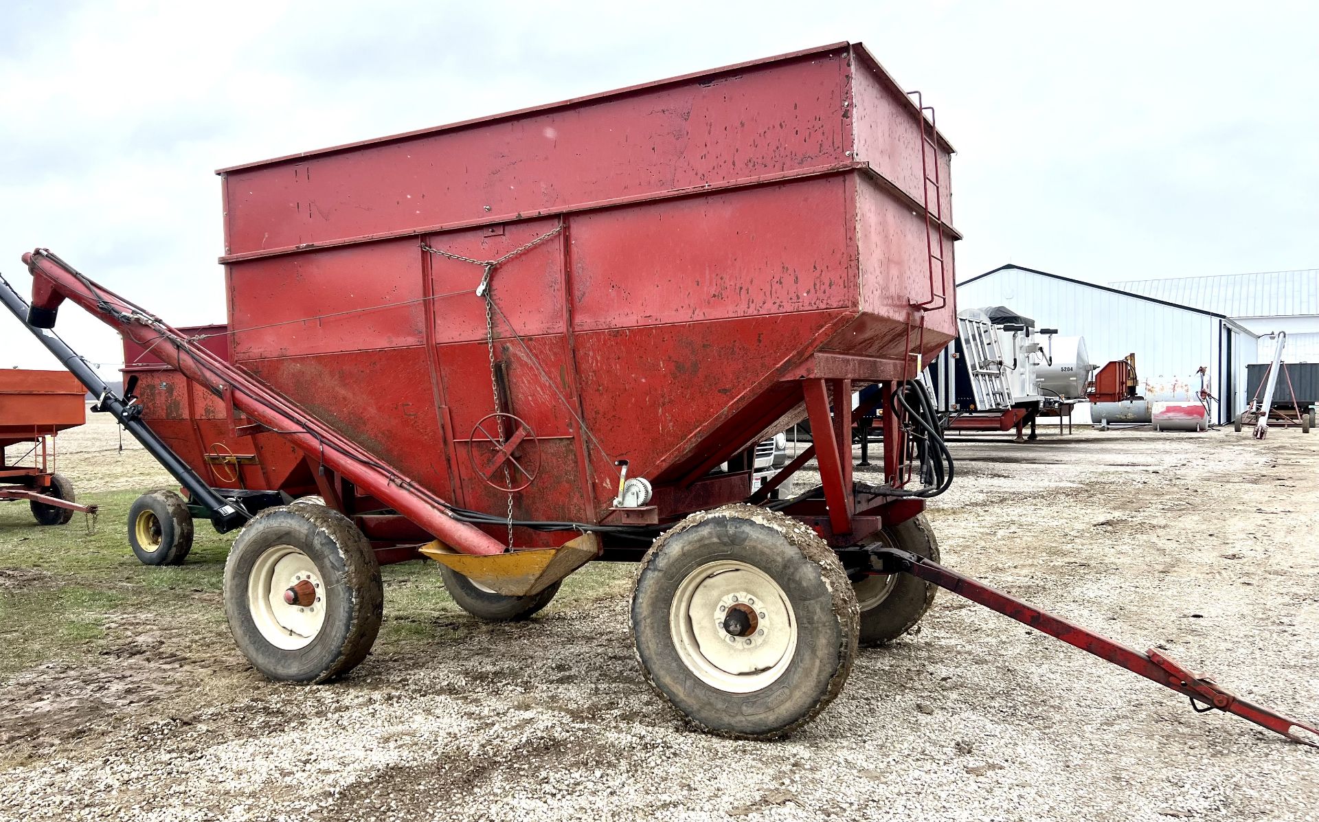 350 Bu Seed Wagon