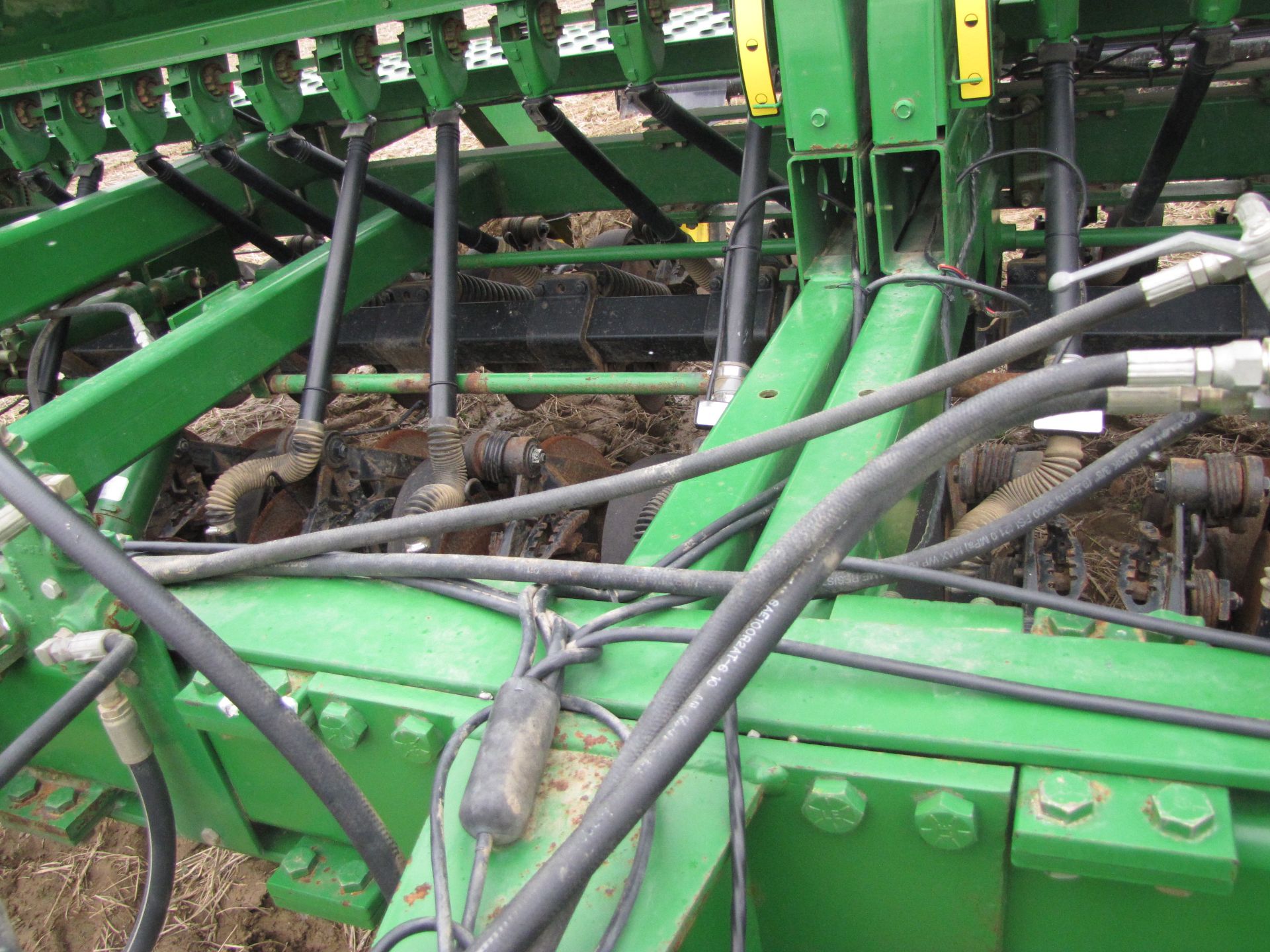 20' John Deere 1560 Drill - Image 17 of 49