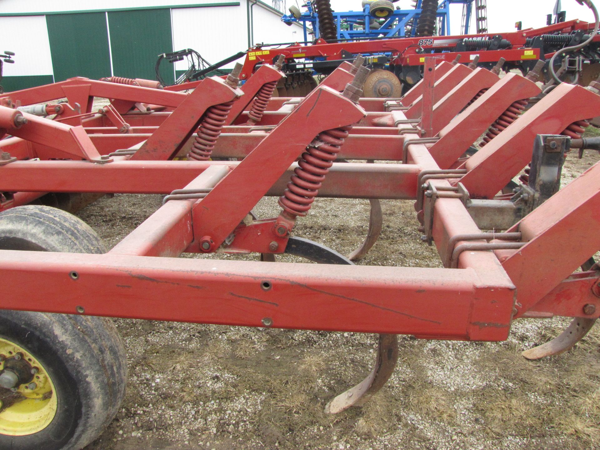 Sunflower 4212-14 11-Shank Disc Chisel Plow - Image 19 of 24