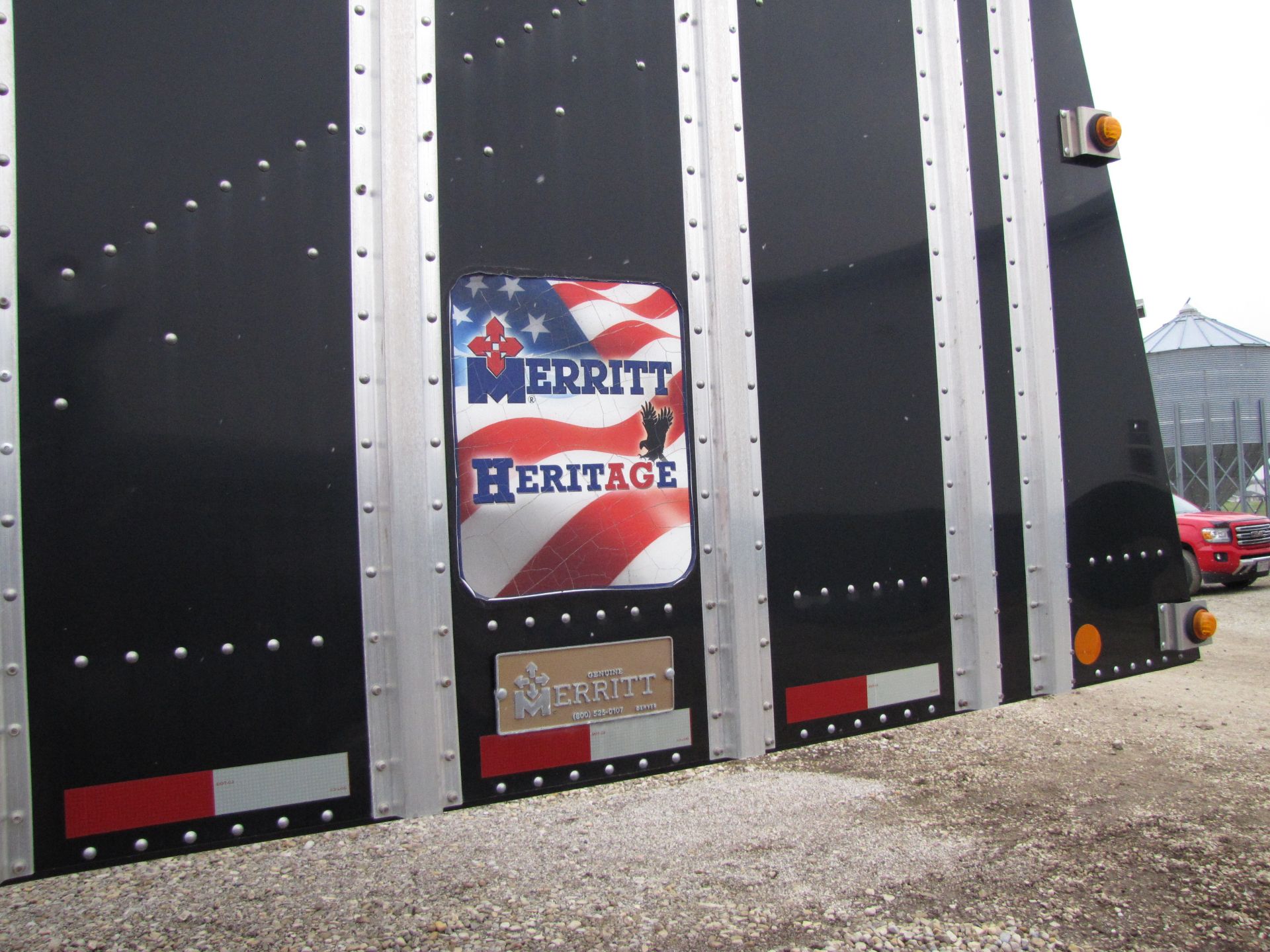 2015 38' Merritt Hopper Bottom Grain Trailer - Image 19 of 40