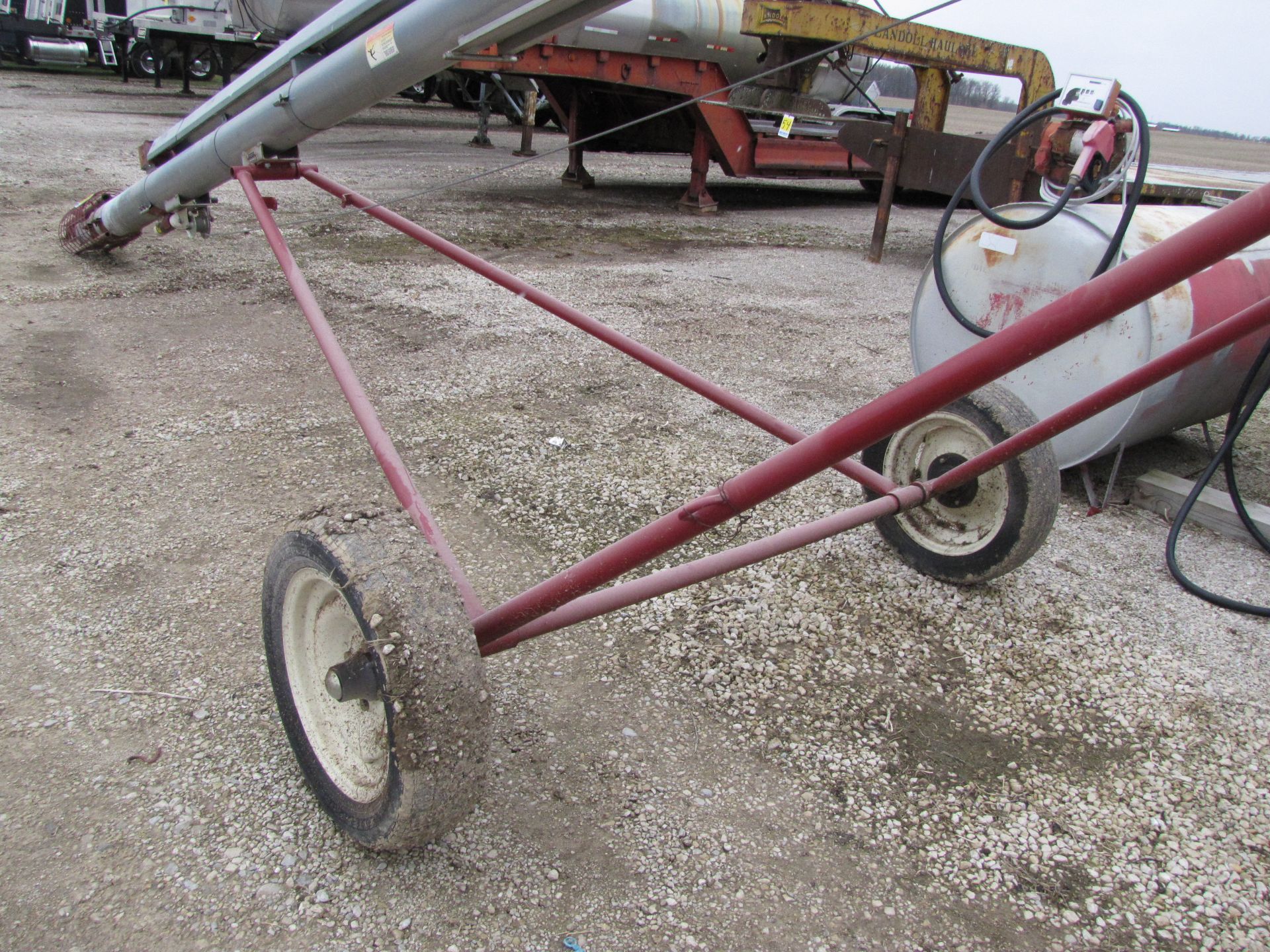 8'' x 31' Hutchinson Top Drive Auger - Image 7 of 19