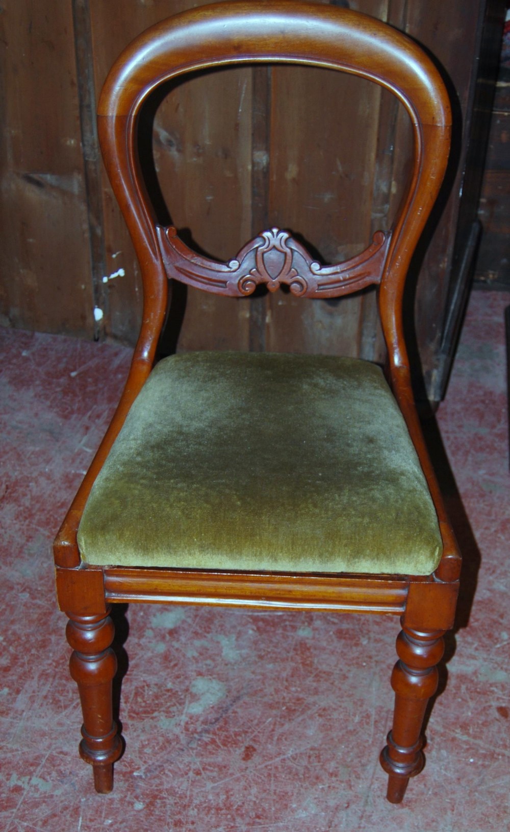 Five matching Victorian mahogany balloon-back dining chairs, each with scroll stretcher and slip- - Image 2 of 6