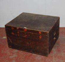 Victorian pitch pine silver chest, the hinged top enclosing a later felt-lined interior, metal carry
