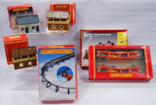 Group of Hornby OO gauge railway accessories and track to include R8084 Trakmat accessories pack,