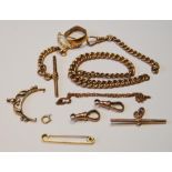 Various pieces of curb chain and sundry 9ct gold, 28.7g gross.