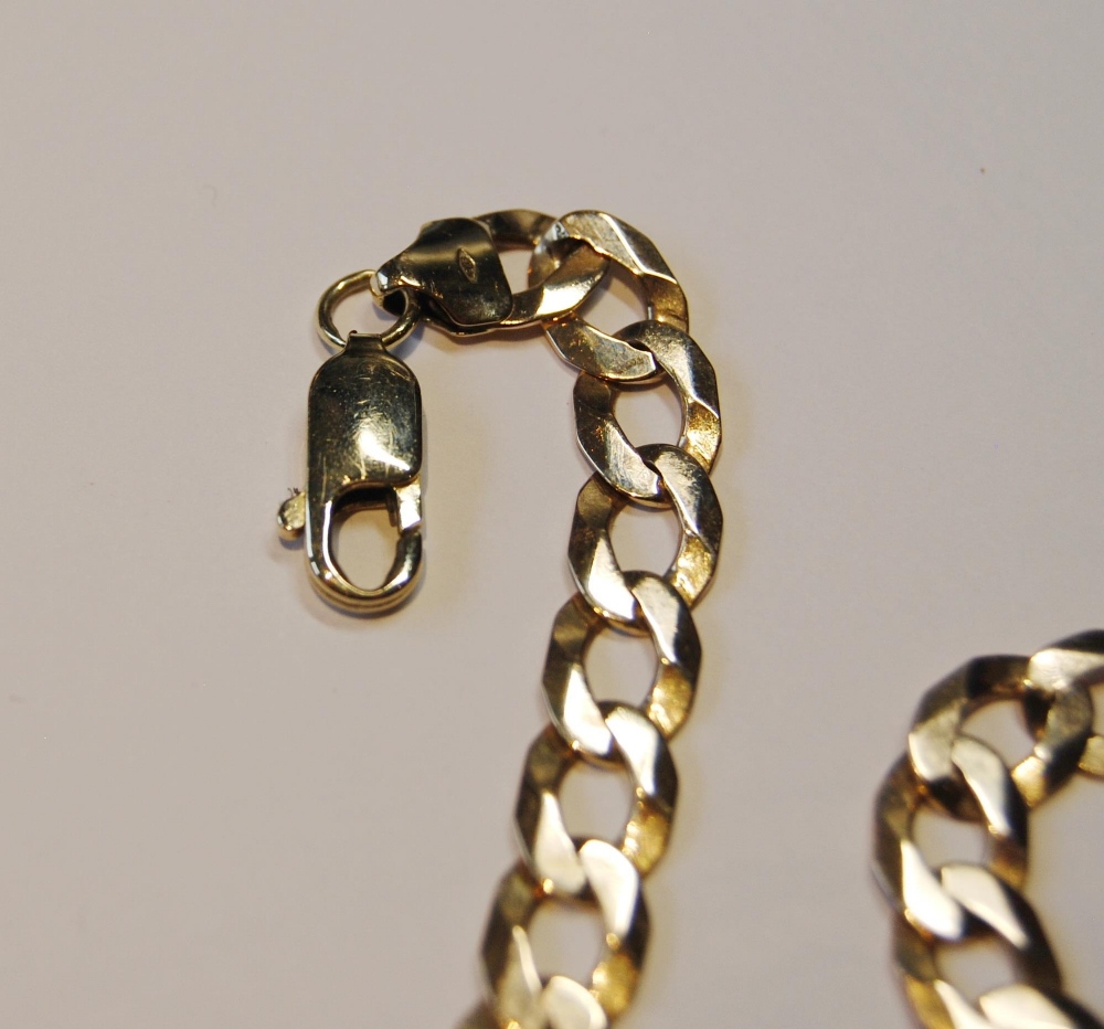 9ct gold bracelet of filed curb pattern, 13.3g. - Image 3 of 3
