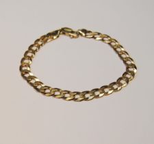 9ct gold bracelet of filed curb pattern, 13.3g.