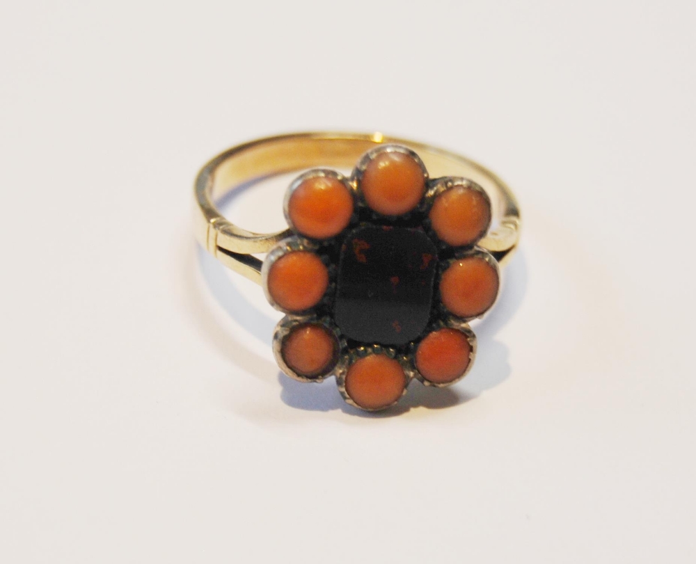 Georgian gold mourning brooch with pearls and a ring with coral, size Q. - Image 4 of 5