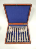 Set of nine e.p fish knives and nine forks, Kings pattern handles, in mahogany case.