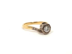 Diamond solitaire cross-over ring in gold, '18ct' size 'L'