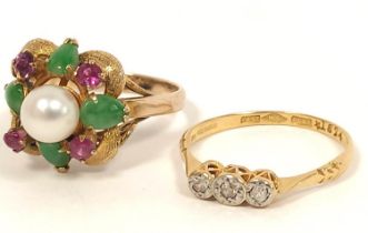 Jade pearl and ruby ring in gold '14k' and a three stone diamond ring '18ct platinum' (2)