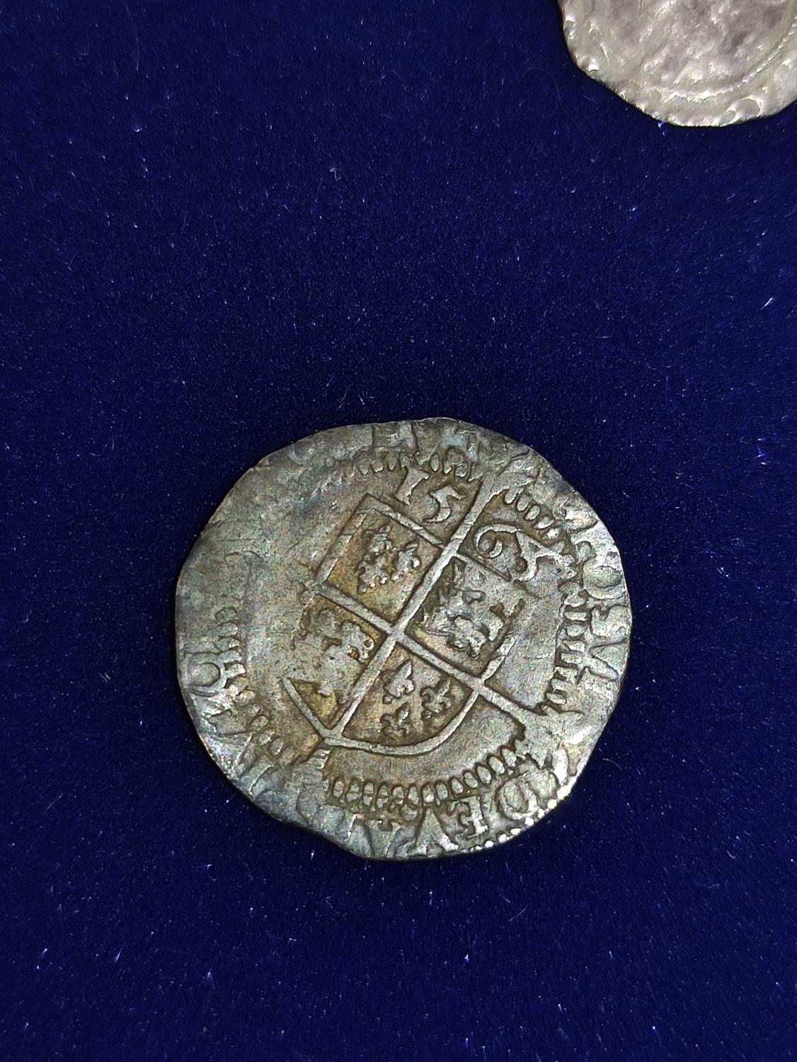 Hammered coinage to include an Elizabeth I threepence dated 1568, a Charles I halfpenny S.2846, - Image 3 of 7