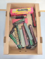 Hornby / Hornby Dublo. Box containing a large collection of 00 gauge rolling stock models to include