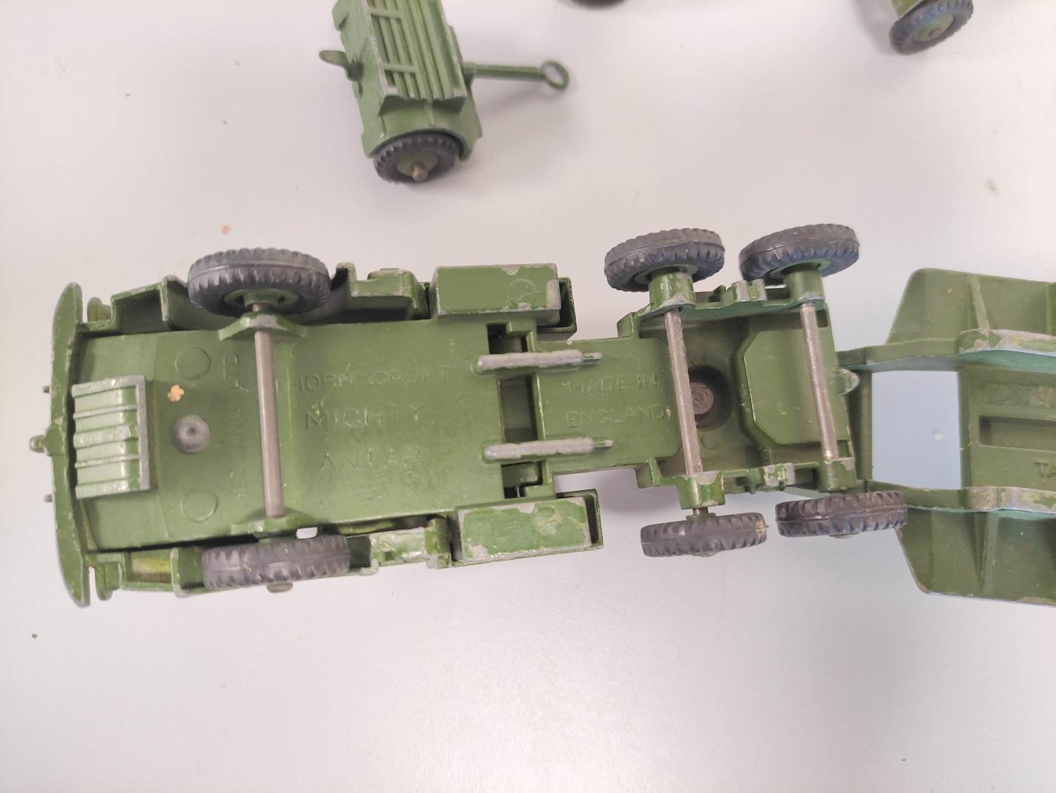 Dinky Toys/Supertoys. A group of die-cast military vehicles to include 2 x 651 Centurion Tanks, - Image 6 of 7