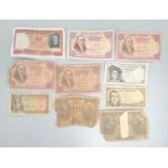 Group of world banknotes to include a Portuguese 1947 50 escudos serial number DDP 17085, four