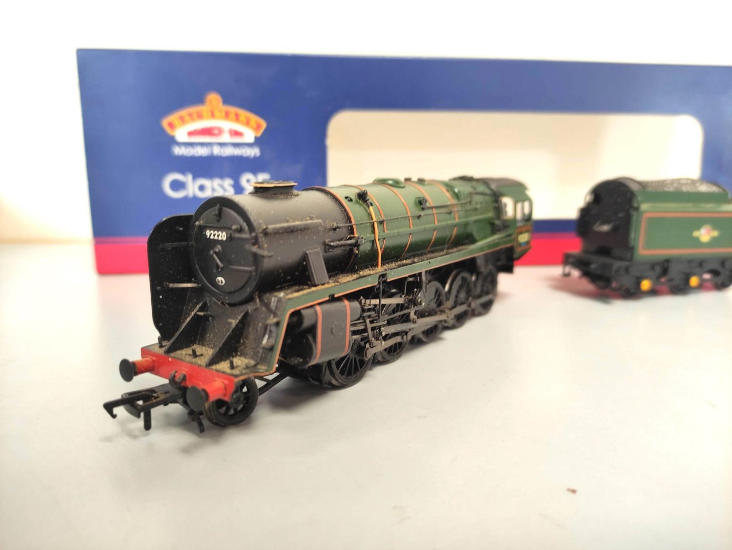 Bachmann Branchline. Boxed 00 gauge Class 9F 2-10-0 92220 "Evening Star" in BR green with late crest - Image 4 of 5