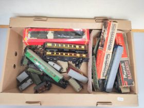 Box containing a large collection of 00 gauge rolling stock models to include examples by Wrenn,