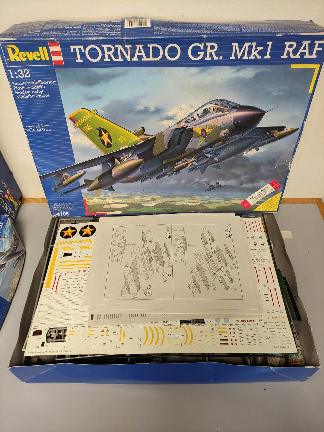 Revell. 1:32 scale model aviation construction kits to include two Tornado GR MkI RAF Fighters - Image 4 of 6