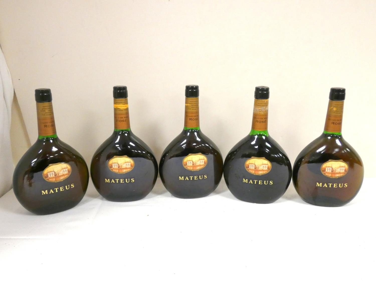 Five bottles of MATEUS Vinho De Mesa rose 11% abv. 70cl. (5)
