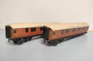 Ace Trains. Two 0 Gauge Tinplate Eight-Wheel Coaches, LNER Gresley teak livery London King's Cross-