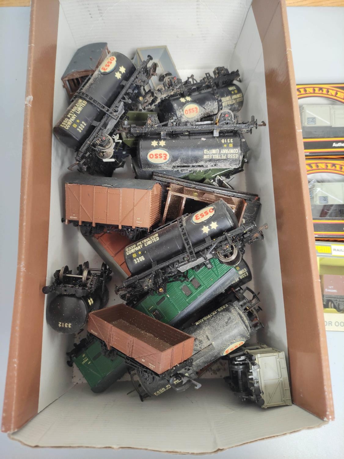 Box containing a collection of 00 gauge rolling stock to include Esso tankers, covered wagons and - Image 2 of 4