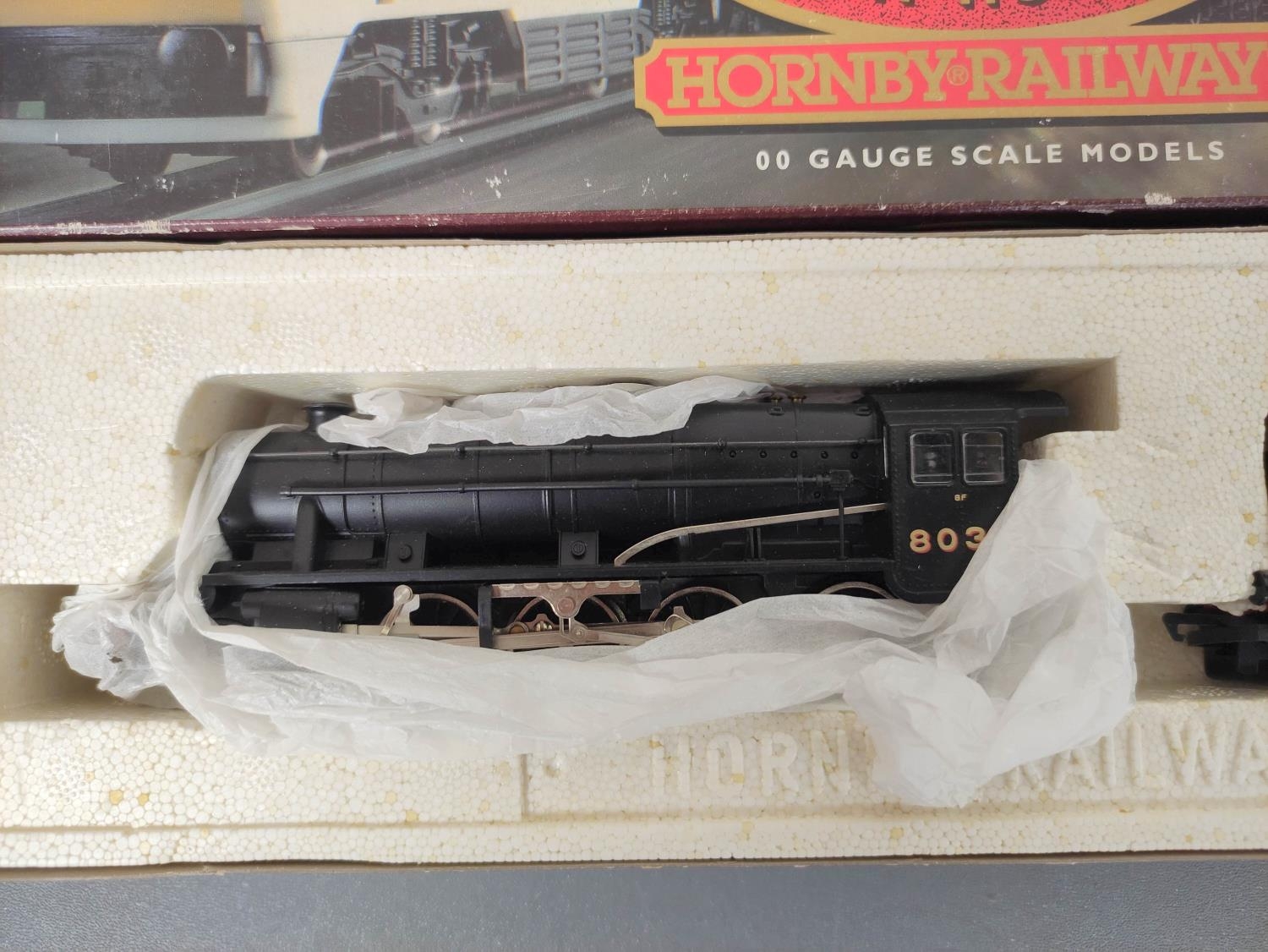 Hornby Railways. Two boxed 00 gauge locomotives to include a Class P2 2-8-2 2001 "Cock O' The North" - Image 5 of 6