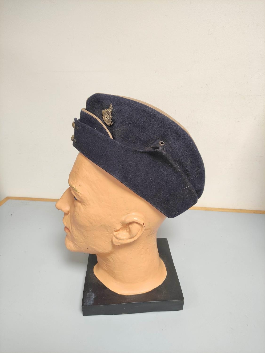 WW2 Indian Army 7th Rajput Regiment side cap. - Image 2 of 5