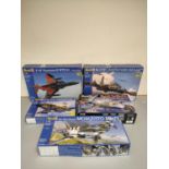 Revell. Boxed model aviation construction kits to include a De Havilland Mosquito Mk IV 04758, B-17F