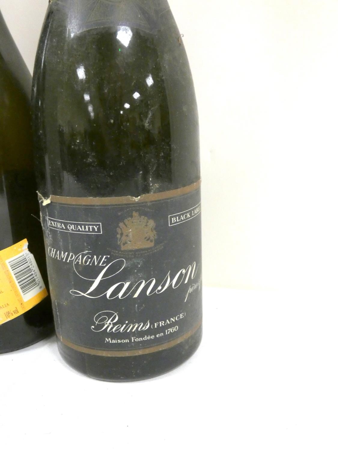 LANSON Black Label Champagne no abv. or vol. stated, Prosecco 10% abv. 70cl, LAMBRUSCO Rose 5.5% - Image 4 of 4