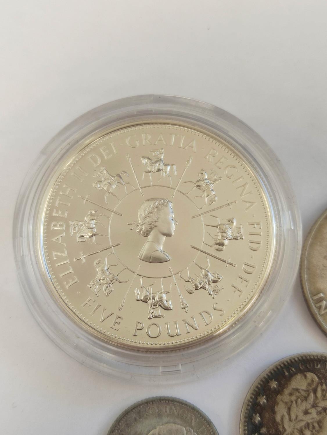 Collection of British and World silver coins to include an 1909 USA 25c, 1947 Philippines 50 - Image 4 of 8