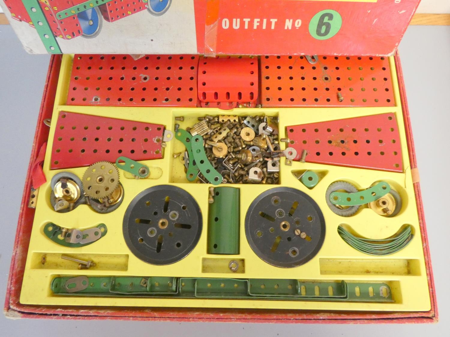 Meccano. Four construction kits to include Outfit No.6, Accessory Outfit No.6A, Outfit No.3 & an - Image 6 of 8