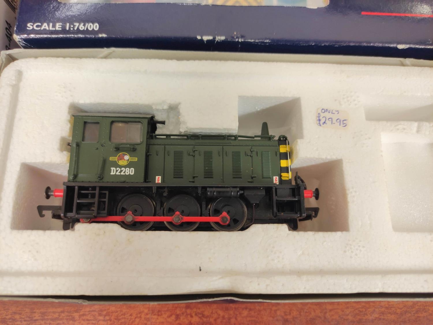 Bachmann Branchline. Boxed 00 gauge railway models to include a Class 4 0-6-0 Diesel Shunter D2280 - Image 5 of 7