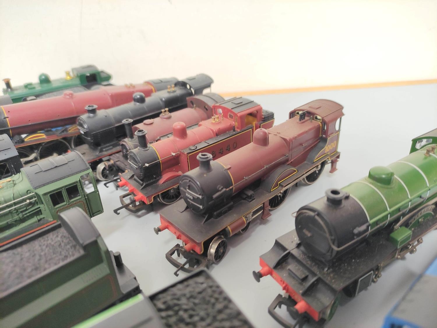 Group of 00 gauge locomotives and tenders to include examples by Lima, Airfix and Hornby. - Image 4 of 4
